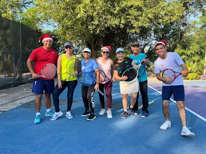 Academia de tenis David Suárez photo