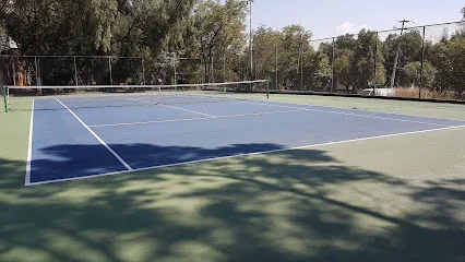 Canchas de tenis Geógrafos photo
