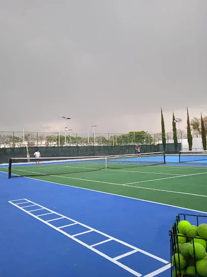 Academia de Tenis Team Memo photo