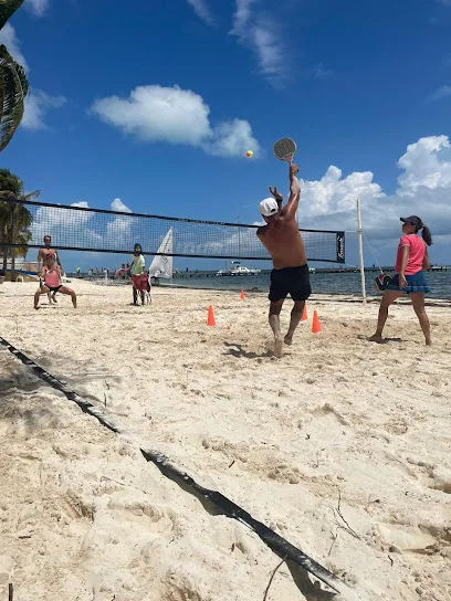 Beach Tennis Cancún México photo