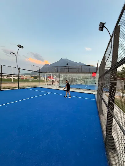 Padel - WE Sport Center/ Stadium (Canchas de Pádel y Fútbol) photo