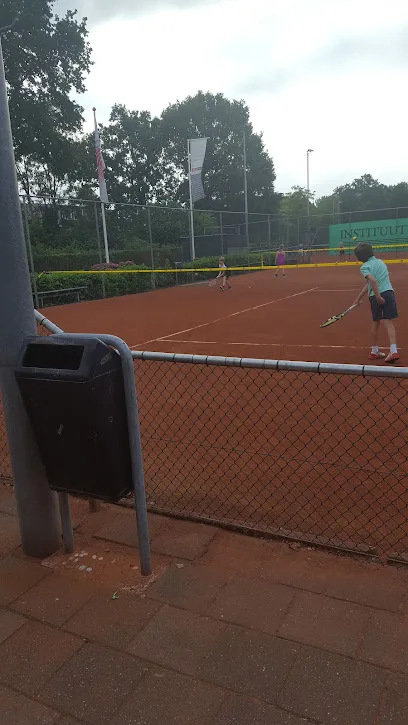 Lawn Tennis Club Maarsen-Broeck photo