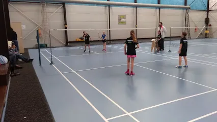 Badmintonhal Vennewater Badminton Heiloo photo
