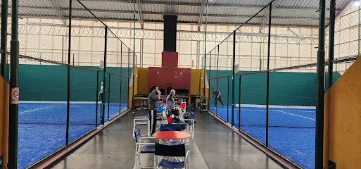 LAS PENDIENTES PADEL photo