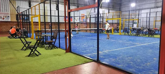 X3 Padel photo