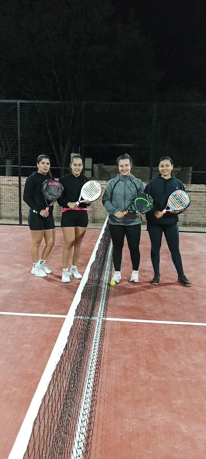 COLISEO PADEL-ALGO BONITO photo