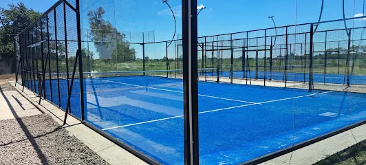 Complejo La B2 -Padel photo