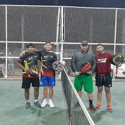 CANCHAS DE PADEL BANCO RIOJA photo