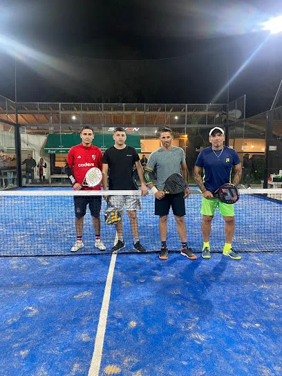 Vía Padel Club photo