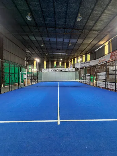 Complejo Deportivo Retro padel y futbol 5 photo