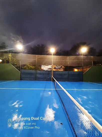 Padel sarmiento photo