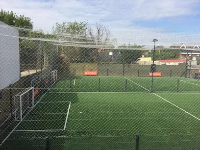 La Escondida Fútbol 5 Padel photo