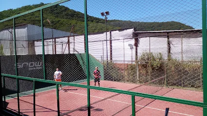 Snow Padel photo