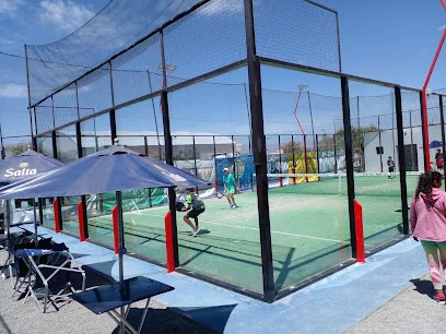 LO DE PETER PADEL CLUB photo