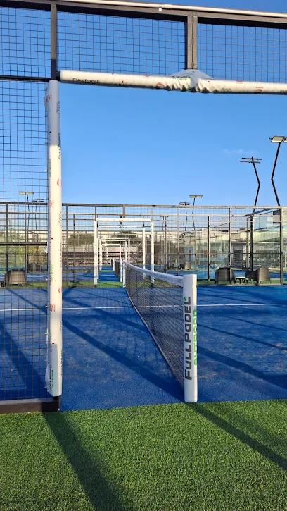Full Padel Outdoor photo