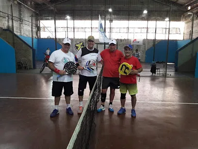 El Cedro • Complejo Deportivo Paddle photo