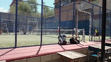 Lake Padel photo
