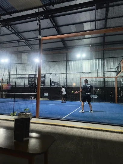 Genesis Padel photo