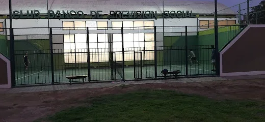 Canchas de Pádel Banco Previsión photo