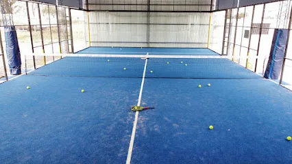 Petro Padel photo