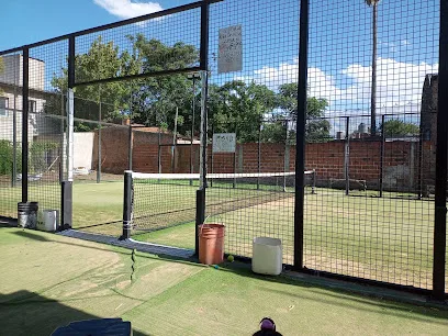 PT padel!!chancha de blindex Lobos photo