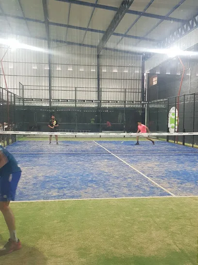 URBANO PADEL photo