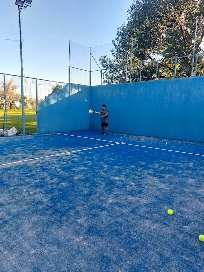 Plataforma padel photo