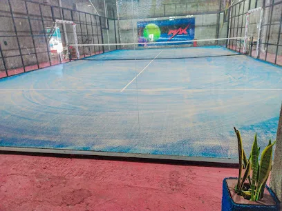 Max padel photo