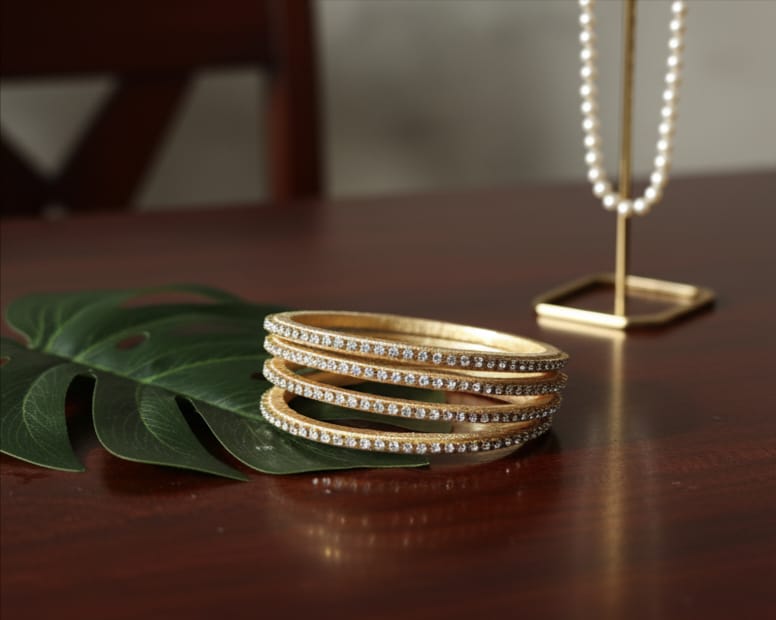 Featured thread bangles