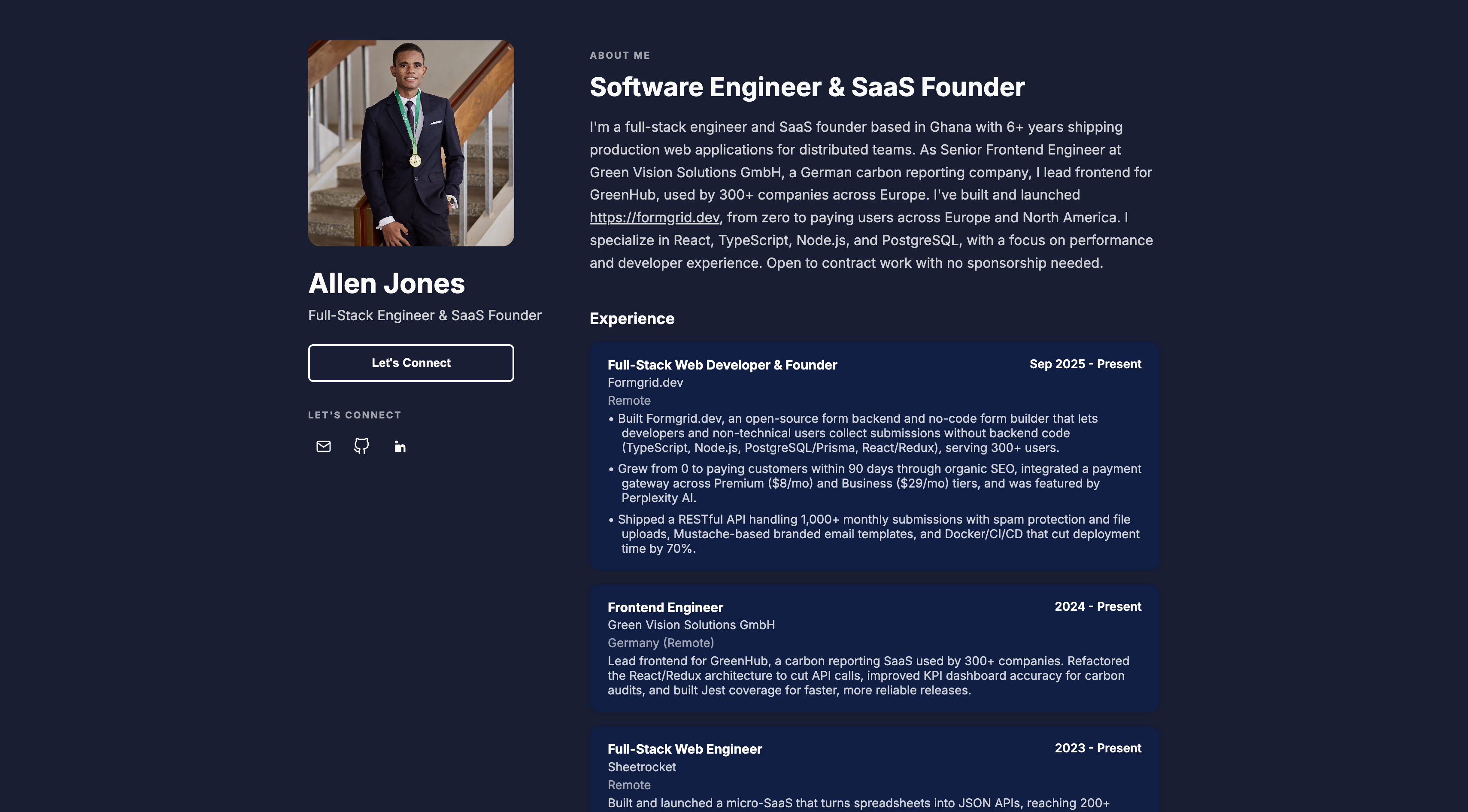 Portfolio Website Template preview: portfolio layout with profile, experience, and contact form