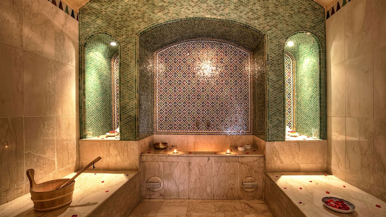 Qu’est-ce qu’un Hammam ? Rituel & Bienfaits