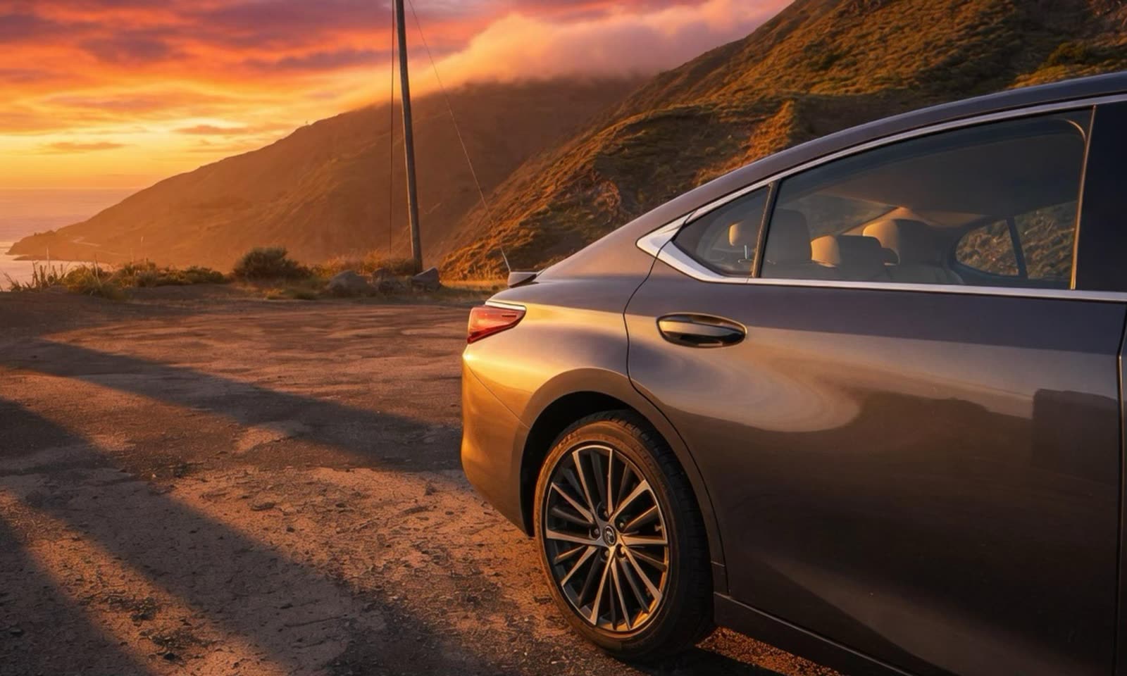 2025 Lexus ES 300h — thumbnail 7