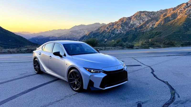 LA Driving Tips: Routes, Parking, and Etiquette for Visitors