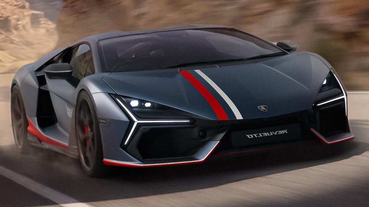 Lamborghini Unveils 1001 HP Revuelto Model