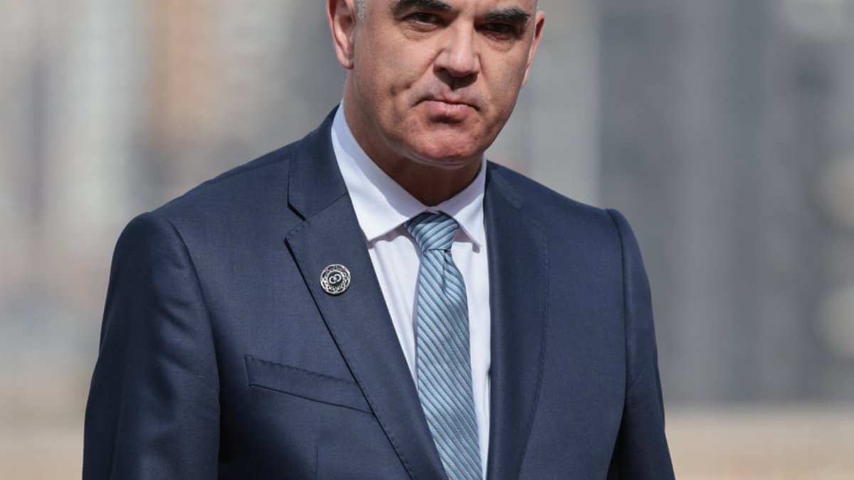 Ministers Mull Asylum Seeker Hub Plan