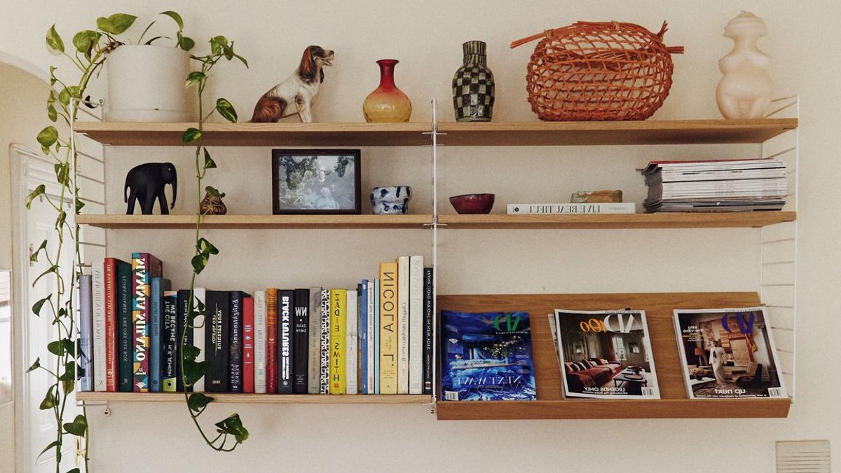 Shelving System Eases Fear of Commitment