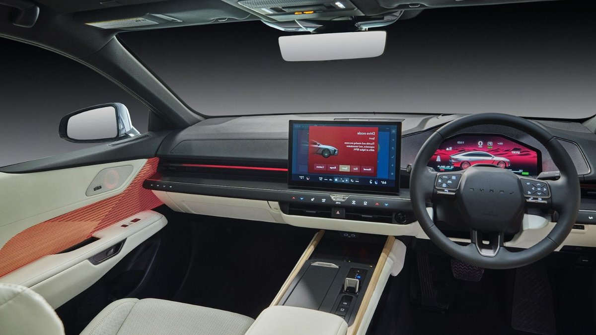 Lexus Unveils New Infotainment System - lexus infotainment