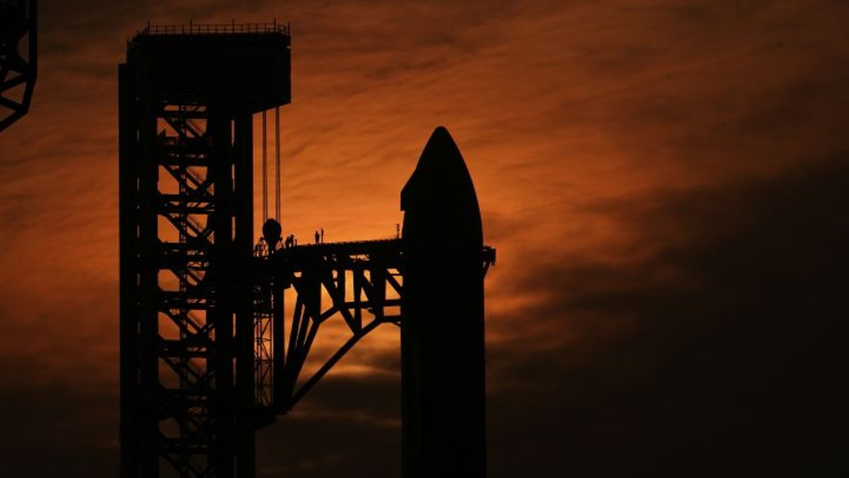 SpaceX IPO filing reveals odd details - spacex ipo