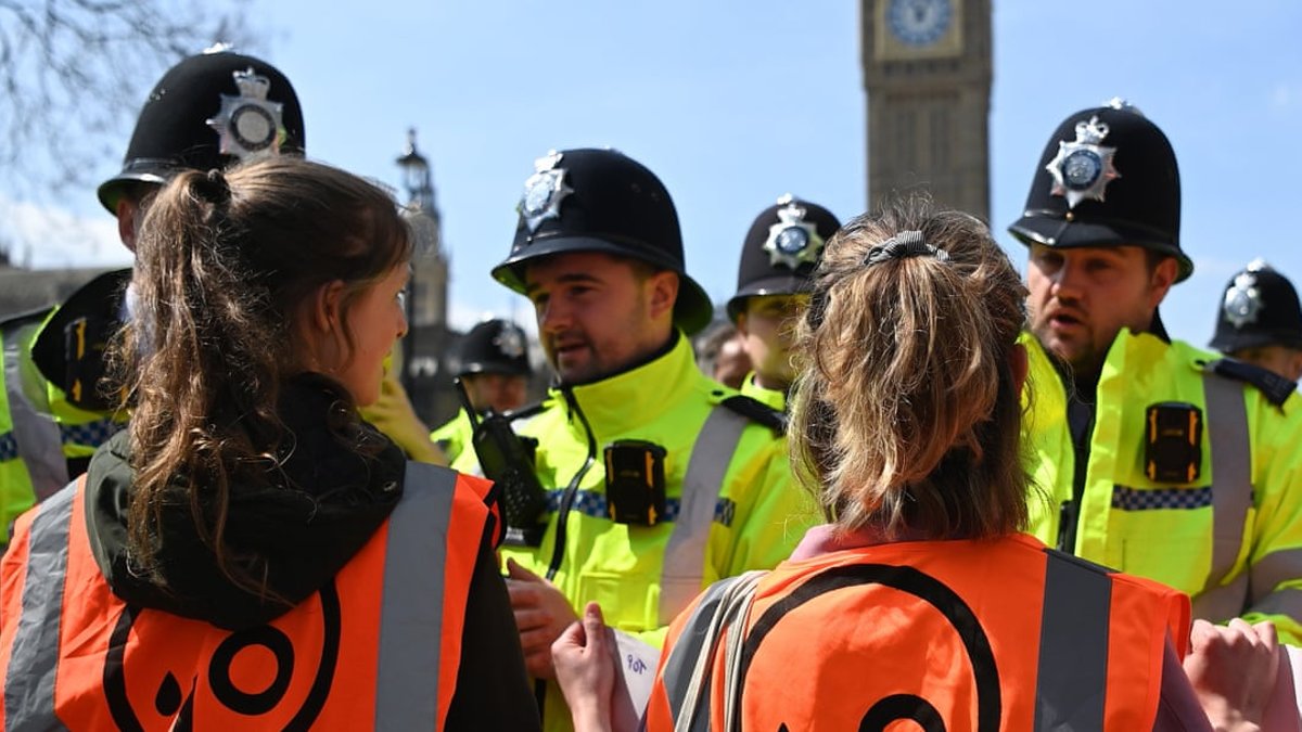 Britain sees political prisoner rise as anti-protest sentences climb