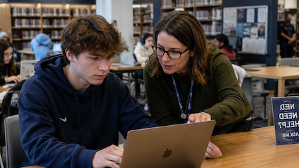 Librarians use data to seek more funding