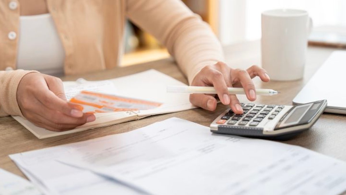 Tips to build financial resilience during downturns