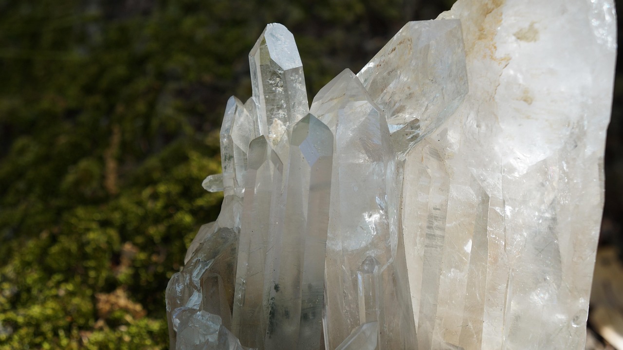 The Science of Gemstone Color: Understanding Hue, Saturation, and Tone