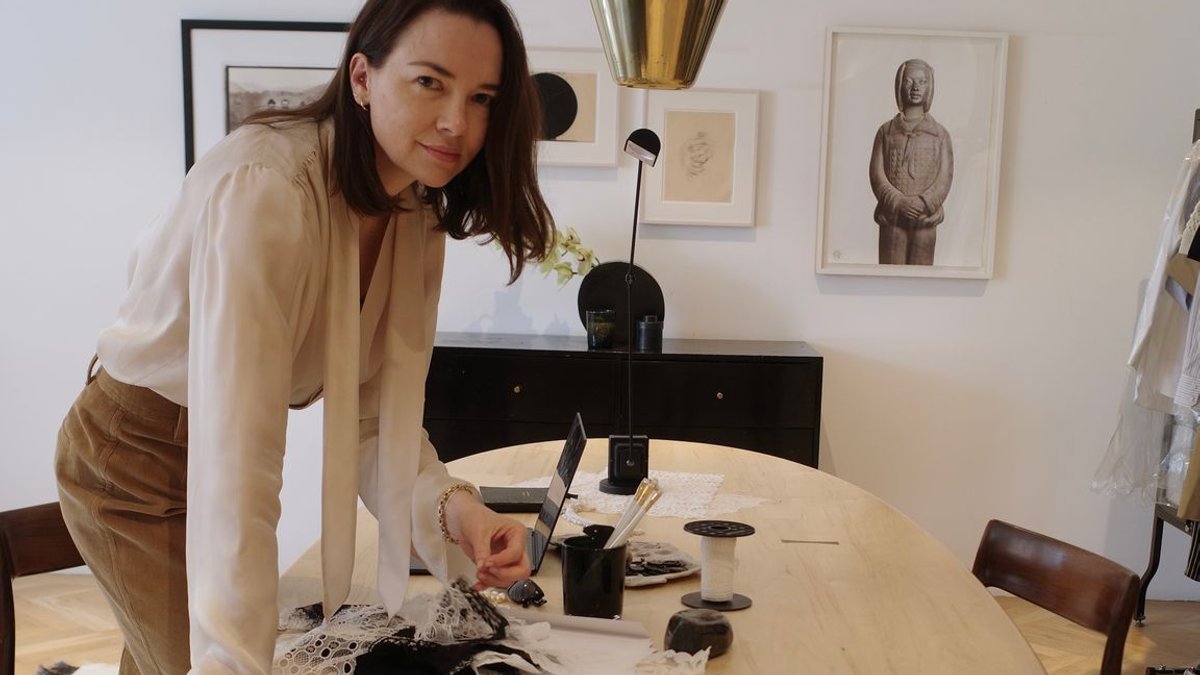 Maria McManus Blends Softness With Sharp Tailoring