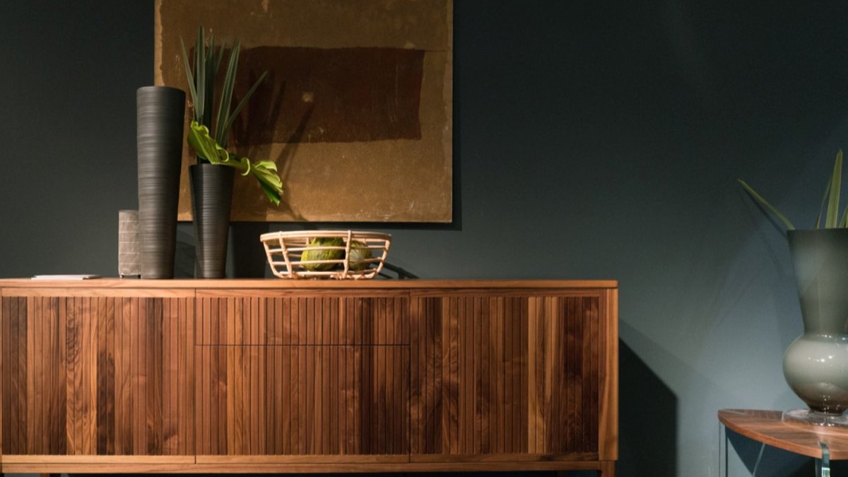 Elevate Your Sideboard with Beautiful Vase Displays - vase displays
