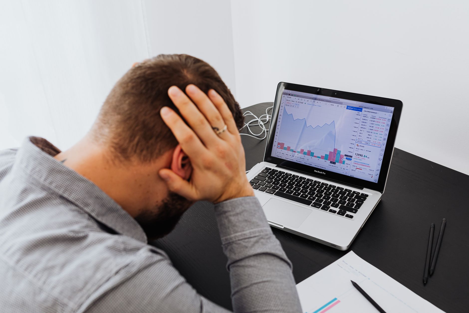 Solving the most common problems in the trading business