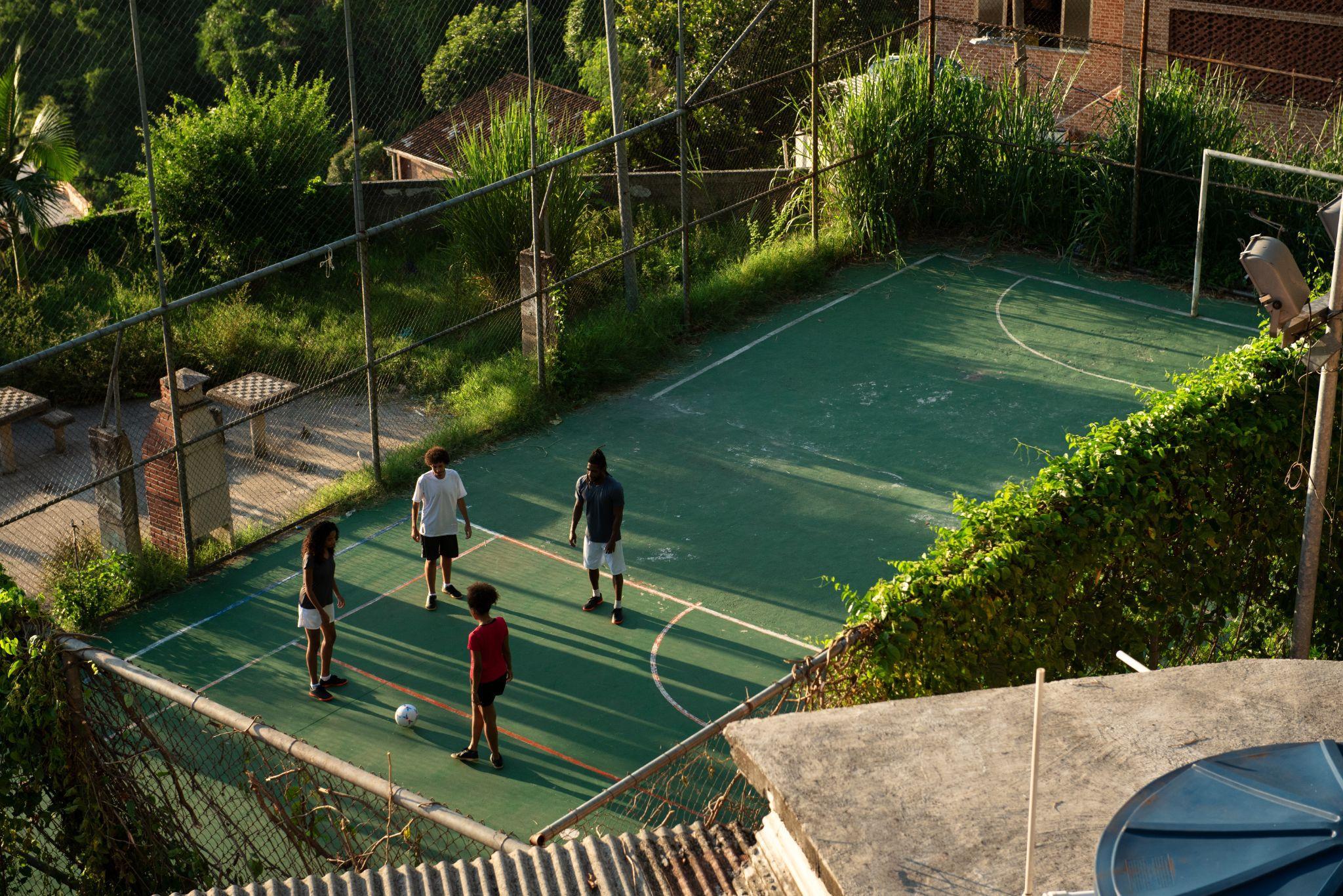 How Padel Court Construction is Changing Urban Sports Spaces