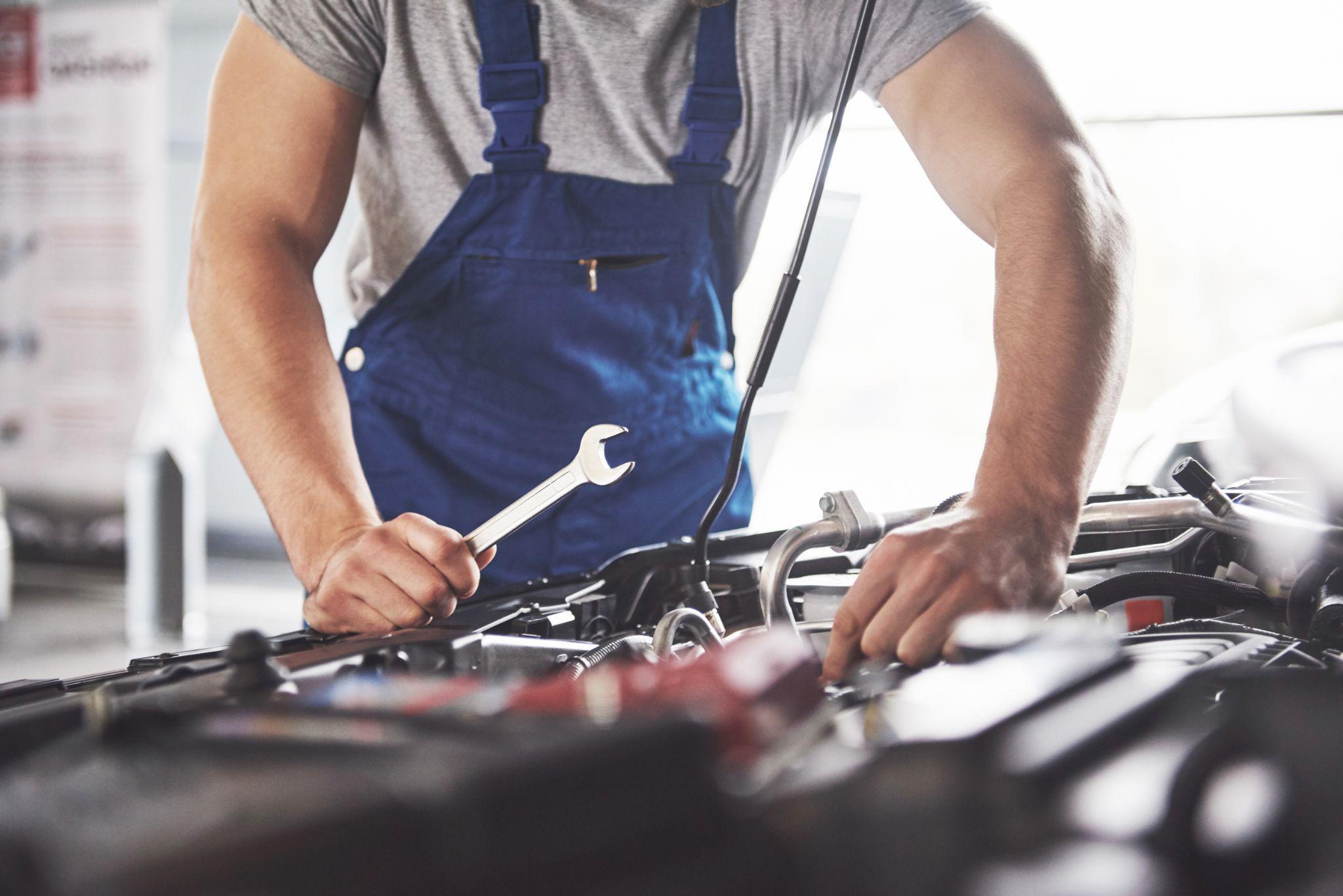 Are there any BMW service centers in Gurgaon that are the best?