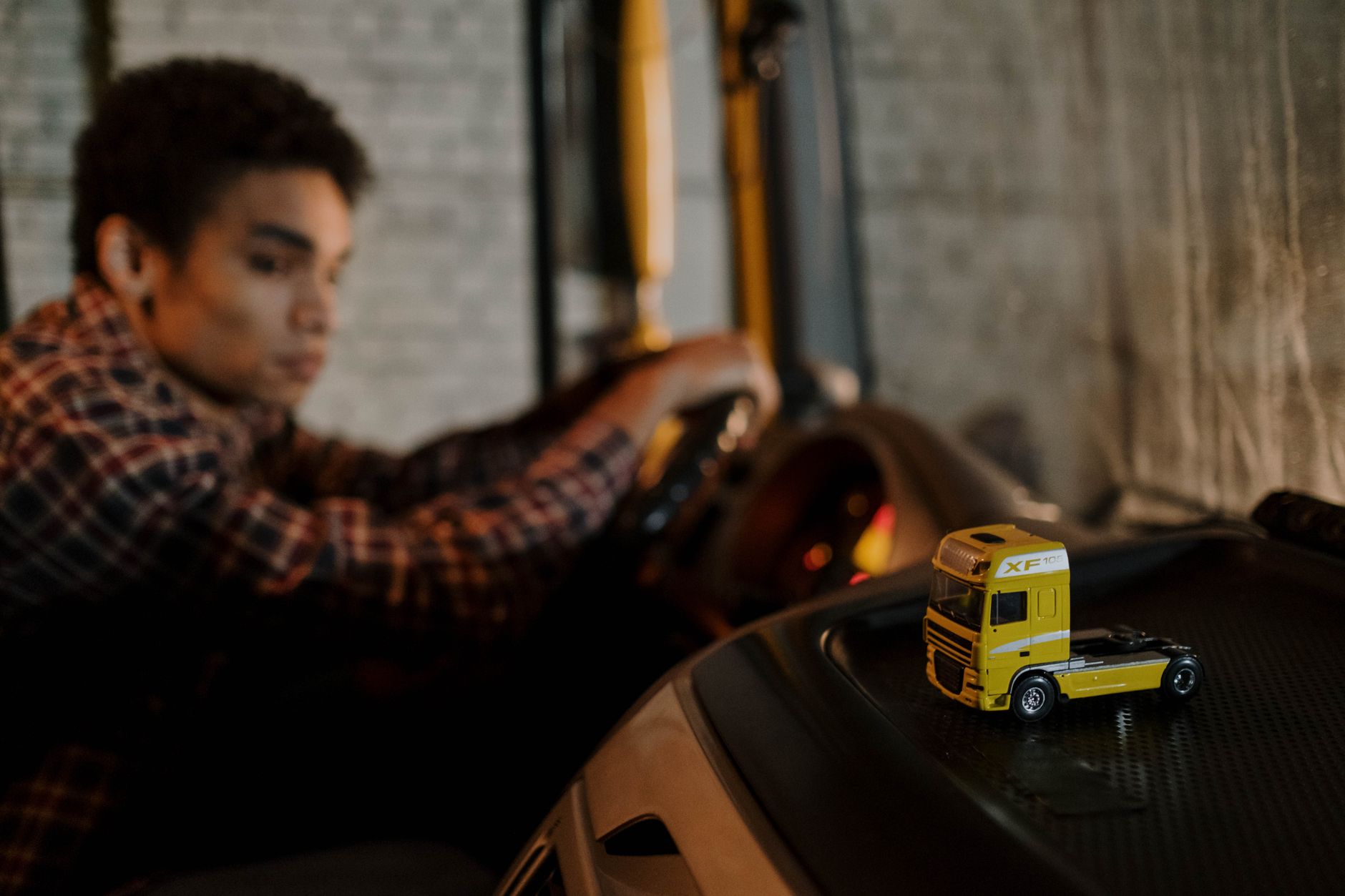 Why Investing in the Right Refuse Truck Makes All the Difference