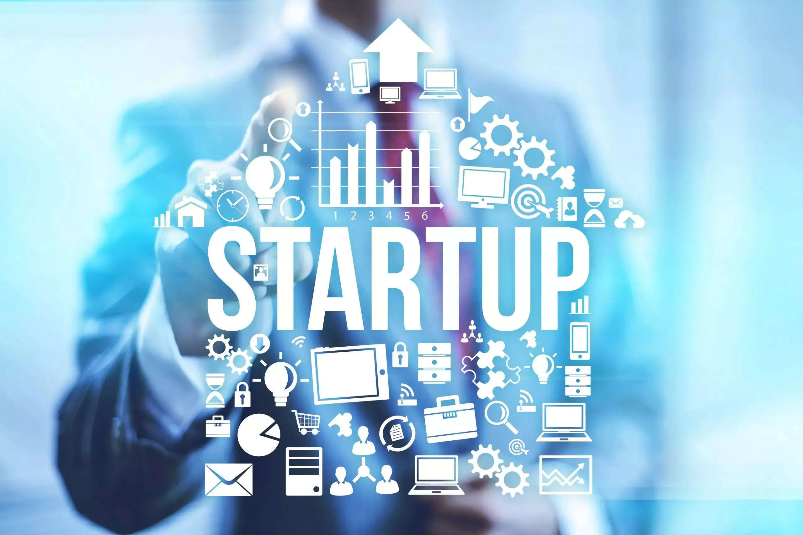 Stride Through the Minefield: How to Navigate the Early Years of Your Startup