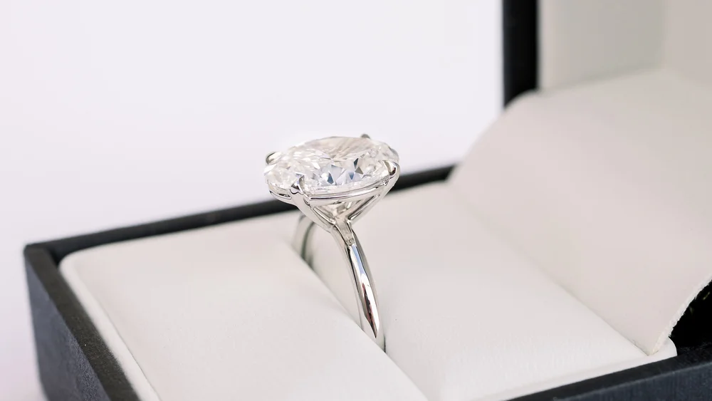 Most romantic way to propose with a lab diamond engagement ring